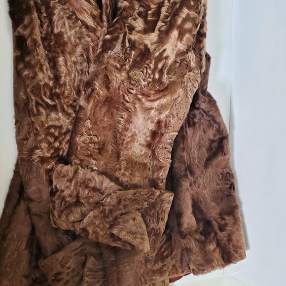 Vintage Eaton’s Fur Coat For Repurposing, Upcycling or Restoration - Picture 7 of 11